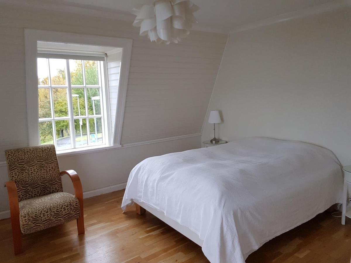 Hotel Fe Gisting Akureyri Esterno foto