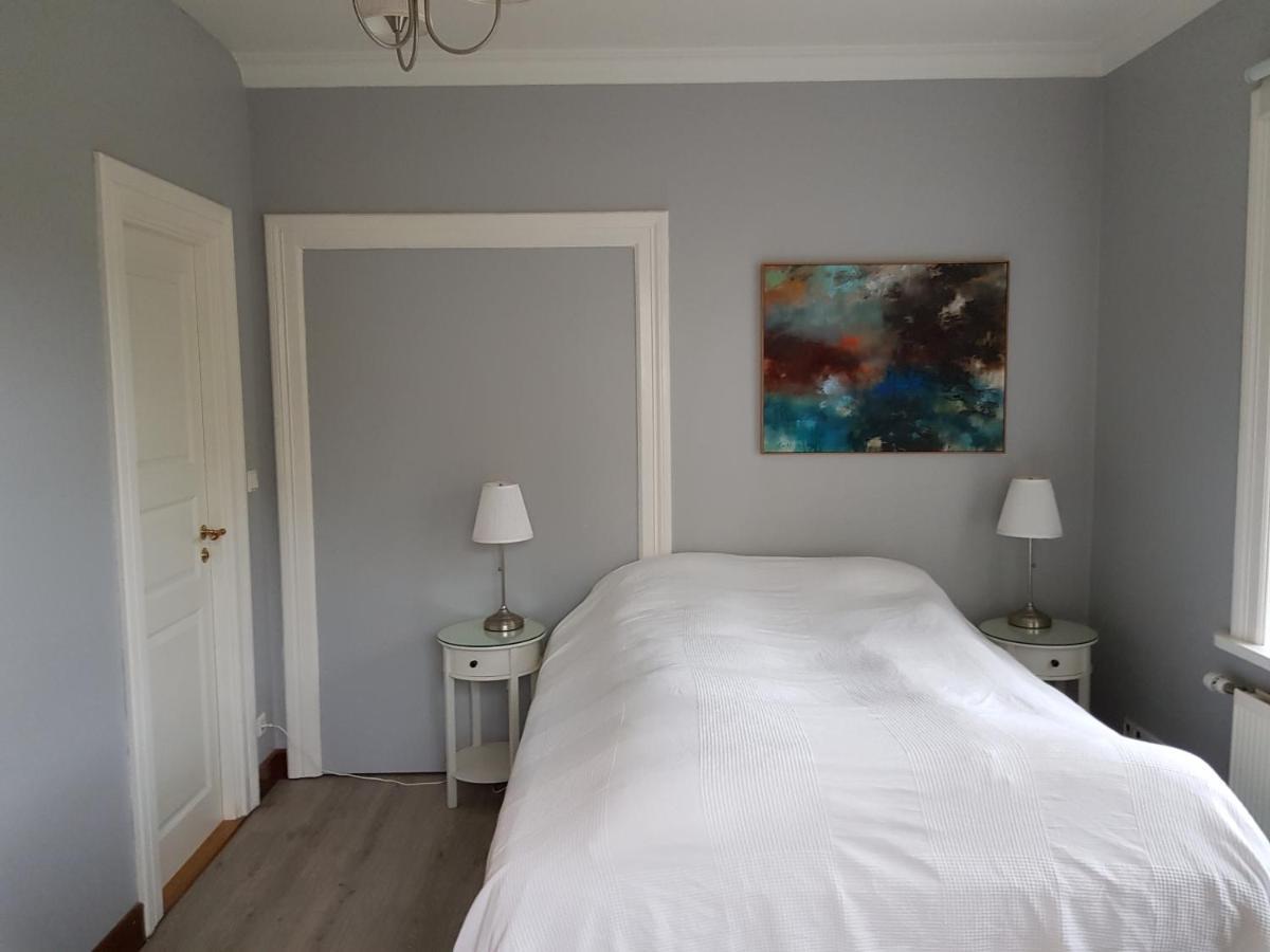 Hotel Fe Gisting Akureyri Esterno foto